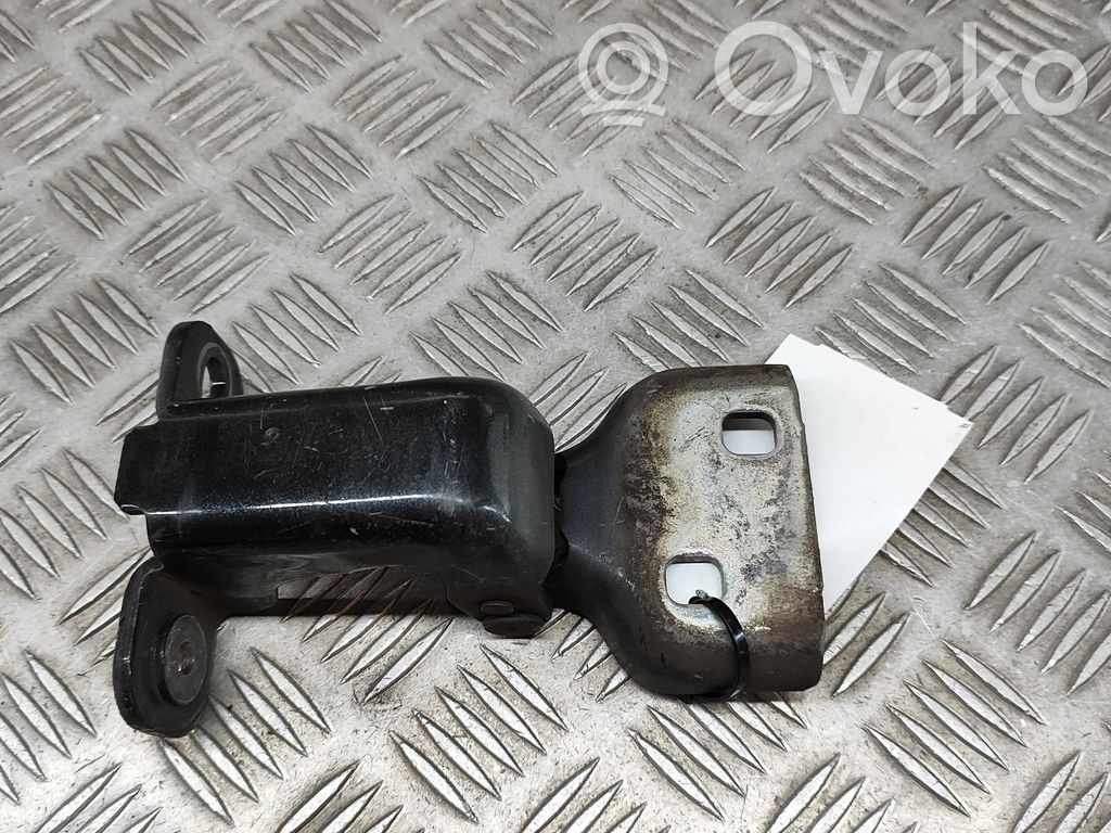 Opel Vivaro Cerniera superiore della portiera anteriore 