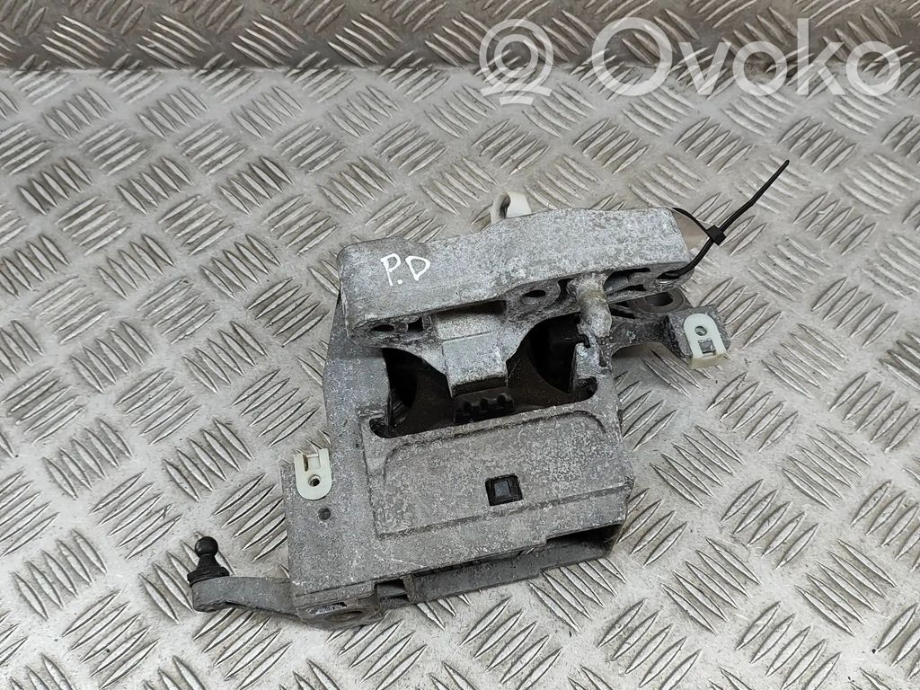 Mini One - Cooper F56 F55 Engine mount bracket 