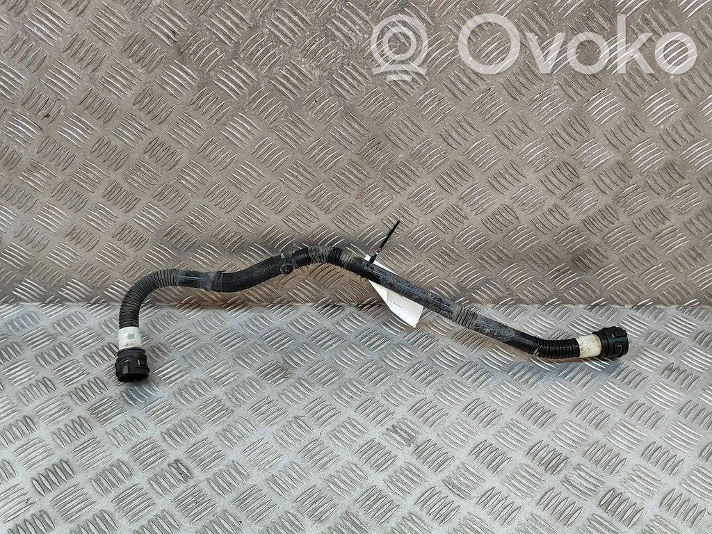 Tesla Model 3 Engine coolant pipe/hose 