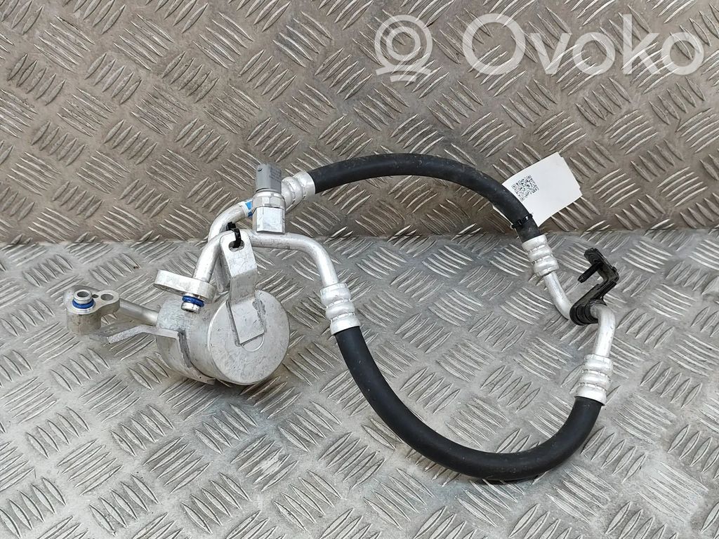 KIA EV6 Conductă/furtun aer condiționat (A/C) 