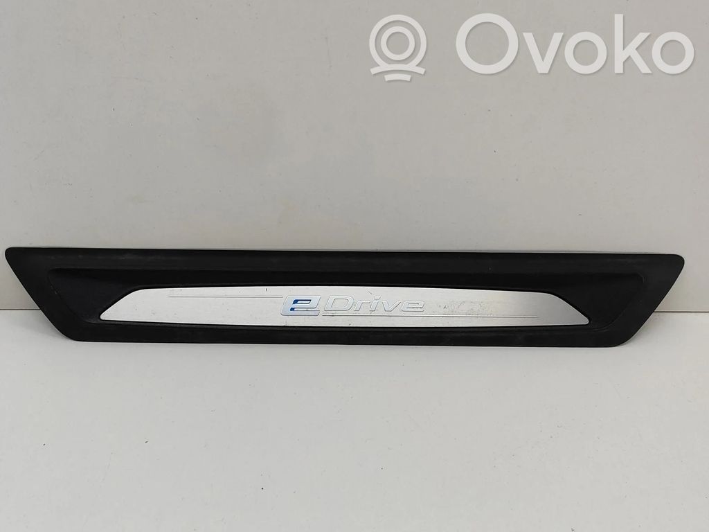 BMW 2 F45 Copertura del rivestimento del sottoporta anteriore 