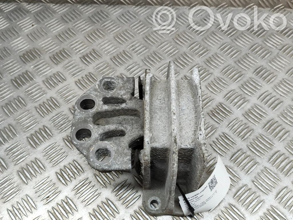 Ford Transit Custom Engine mount bracket 