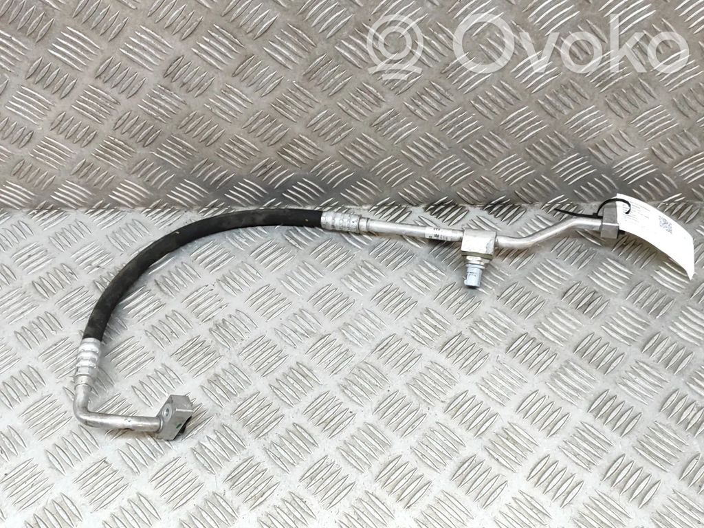 Volkswagen ID.3 Ilmastointilaitteen putki (A/C) 