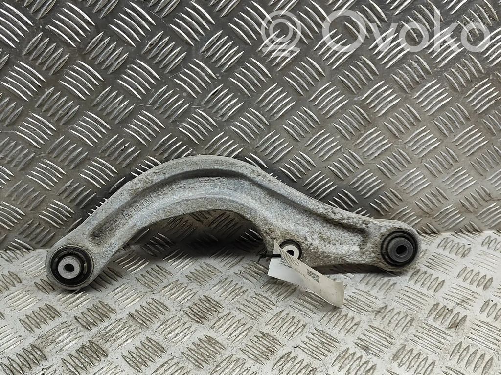 Basculă superioară spate   1EA505361A