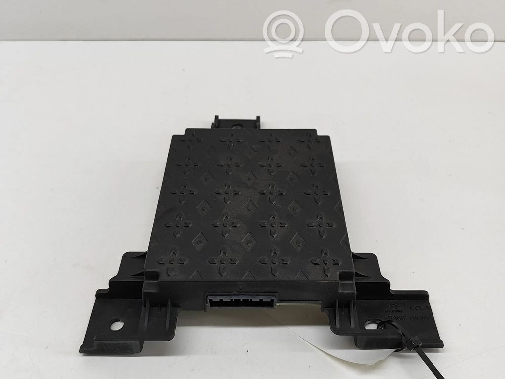 Pystyantennivahvistin   96375CV000