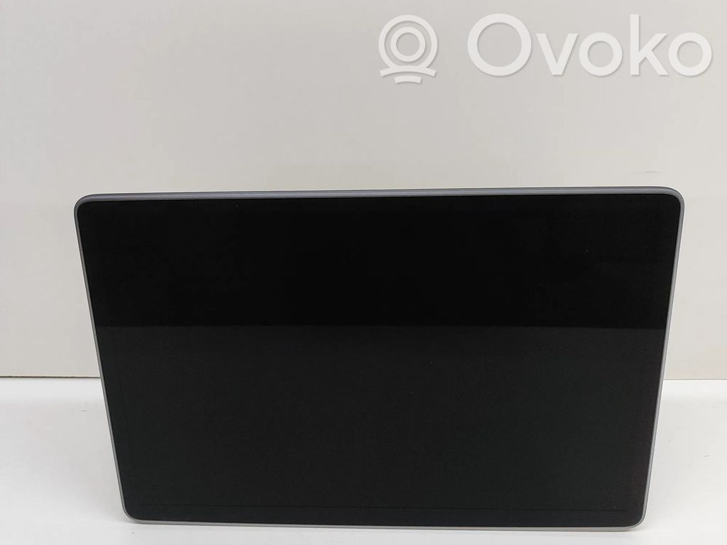 Tesla Model Y Screen/display/small screen 