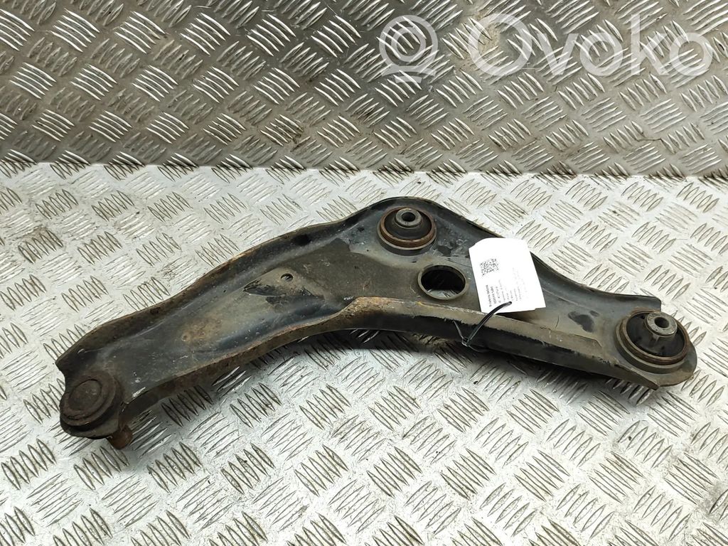 Nissan Qashqai Brazo de suspensión/horquilla inferior delantero 