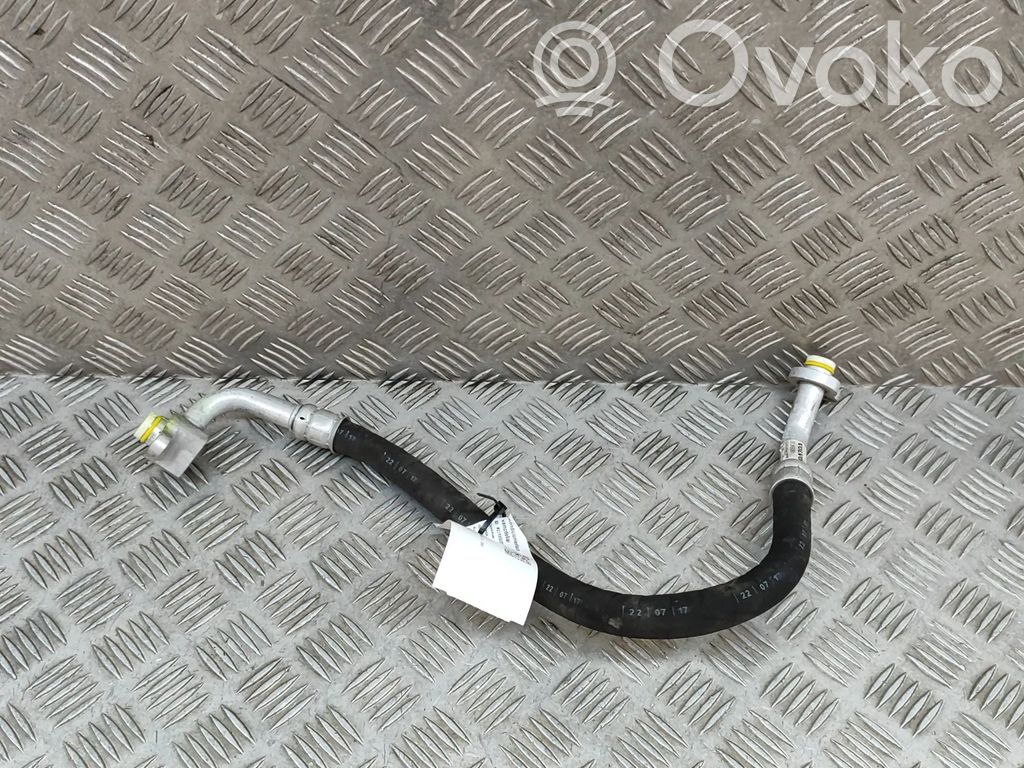 Volvo XC60 Ilmastointilaitteen putki (A/C) 