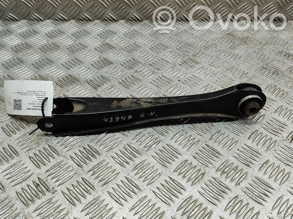 Volvo S60 Plaukti un sviras 