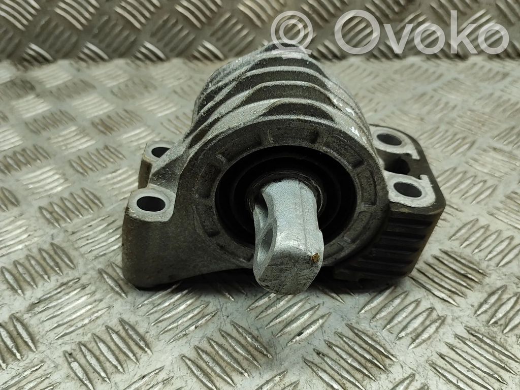 Engine mount bracket   8742123