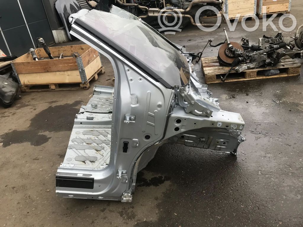 Panel lateral delantero