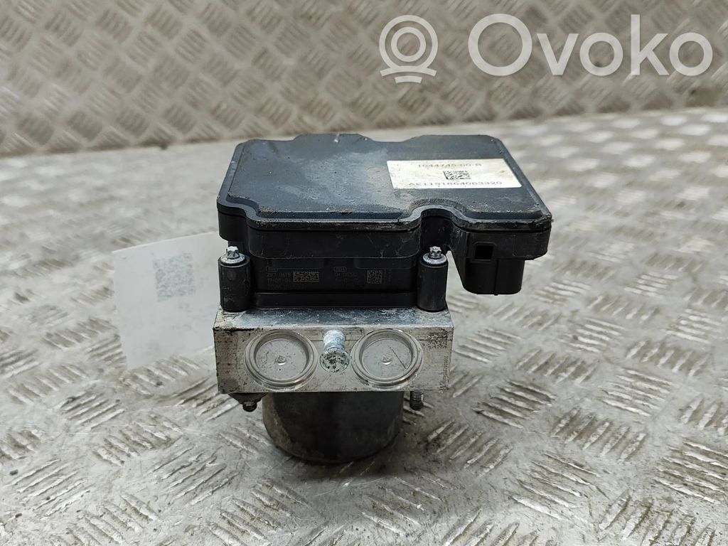 Tesla Model 3 ABS bloks 