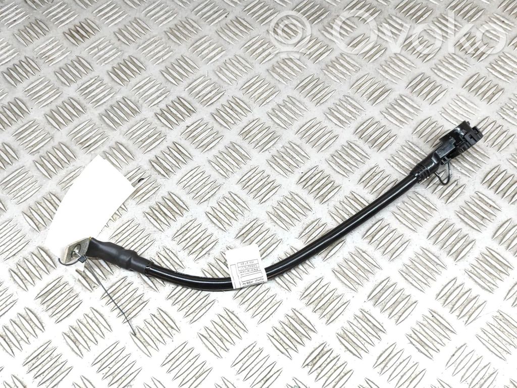 BMW i4 Cable negativo de tierra (batería) 