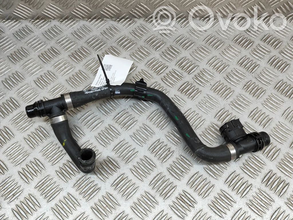 BMW i4 Engine coolant pipe/hose 