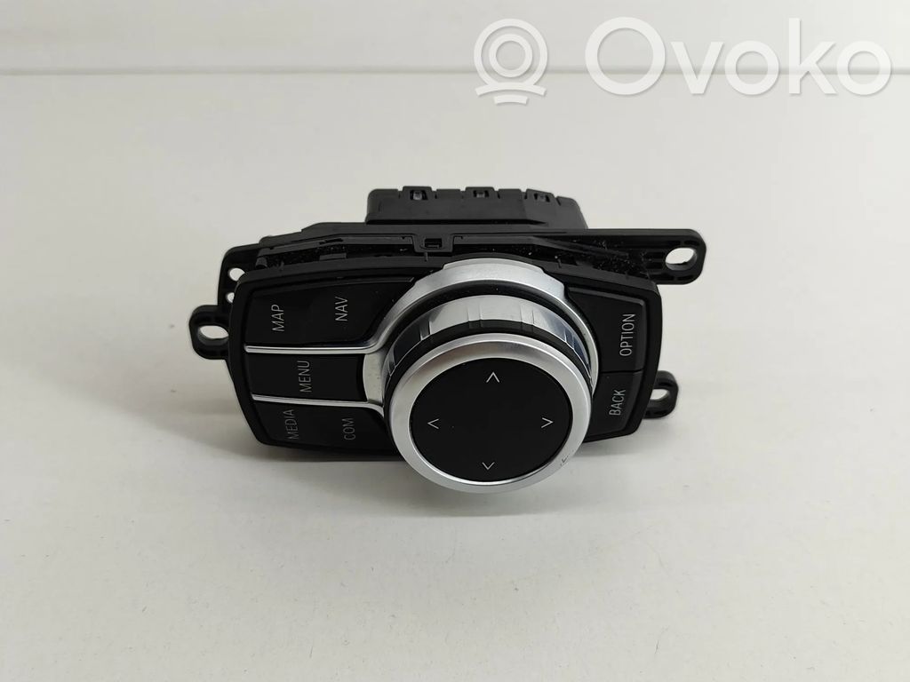BMW X1 F48 F49 Panel radia 
