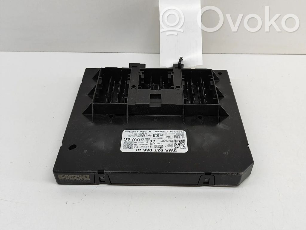 Volkswagen Golf VIII Module de contrôle carrosserie centrale 