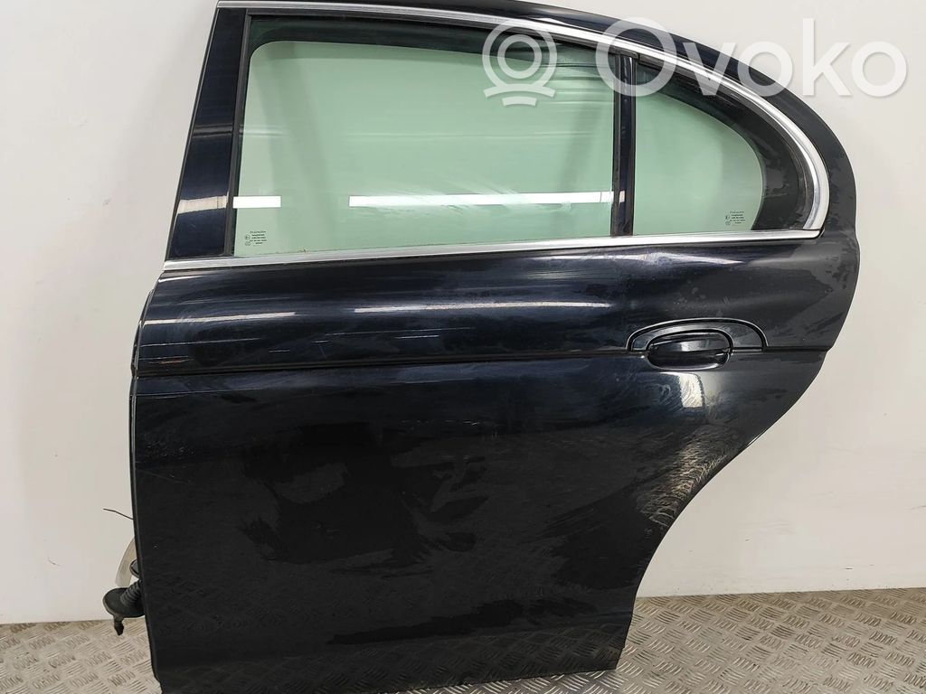 Puerta trasera   2R835424705AB