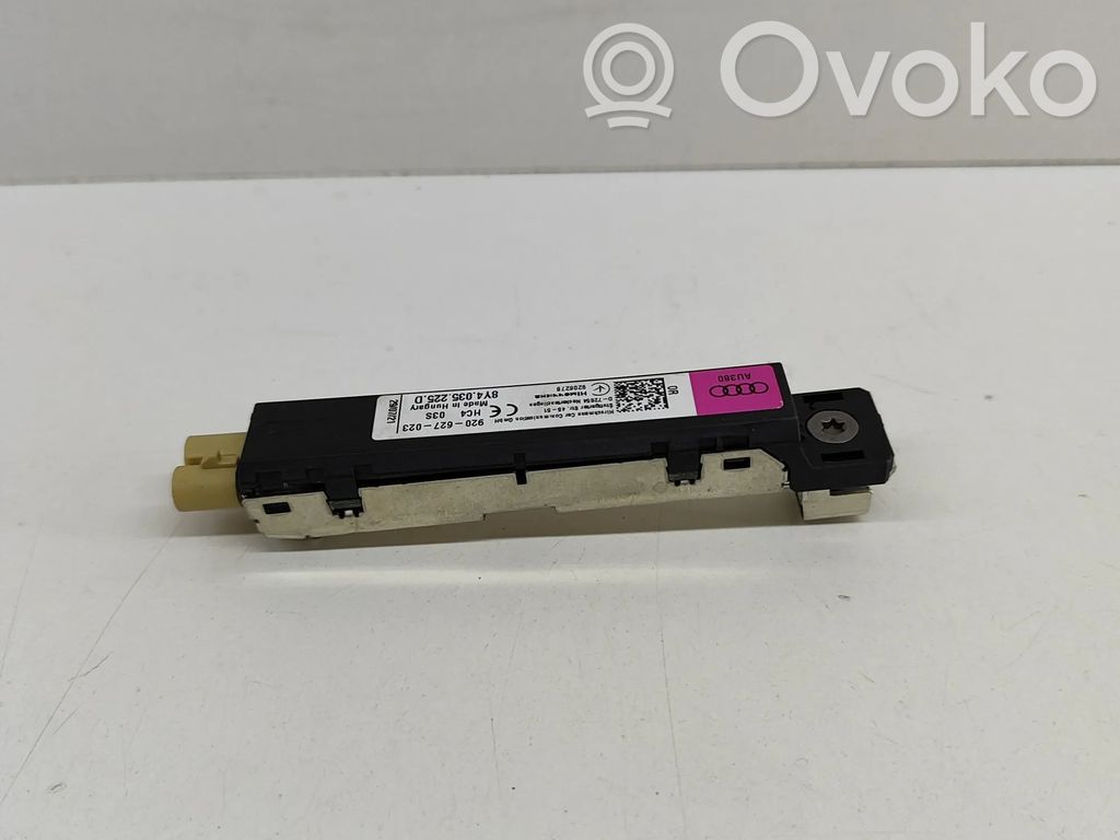 Audi RS3 8Y Antenos stiprintuvas 