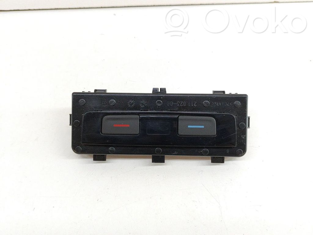 Volkswagen PASSAT B8 Interruptor de control del ventilador interior 