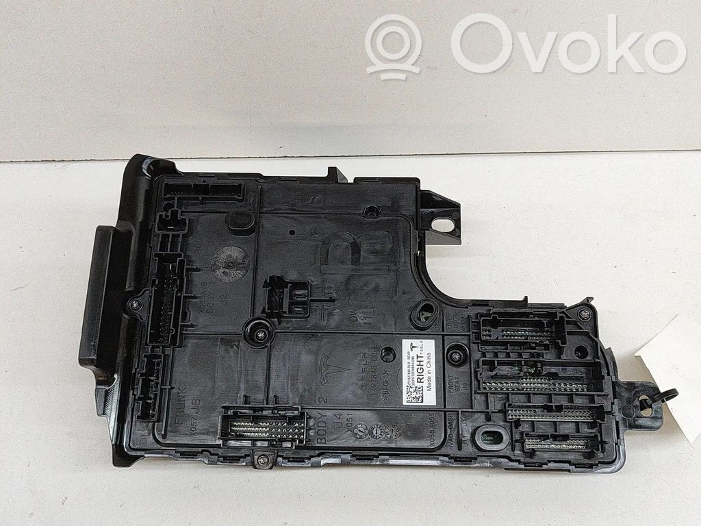 Tesla Model Y Модуль кузова 