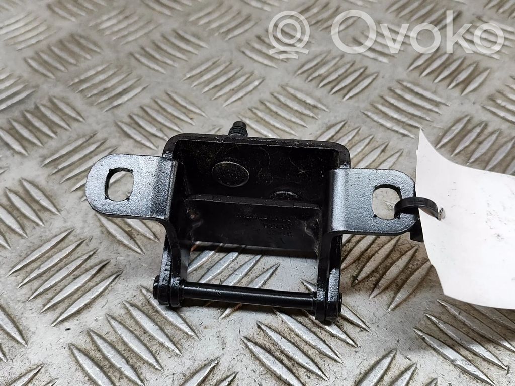 Volvo XC60 Tailgate/trunk/boot hinge 