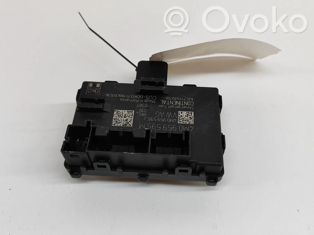 Audi e-tron Durvju vadības bloks 