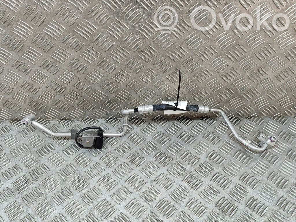 Audi e-tron Ilmastointilaitteen putki (A/C) 