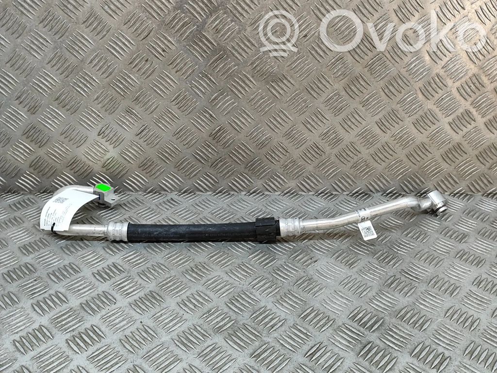 Audi e-tron Ilmastointilaitteen putki (A/C) 