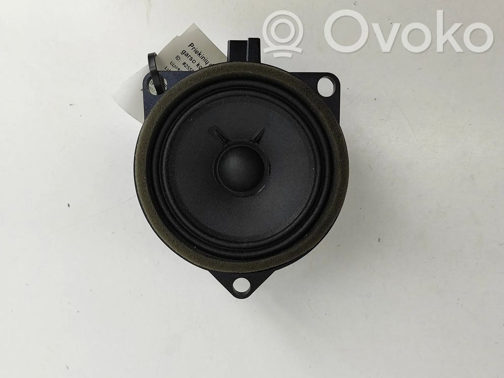 Volvo XC40 Altoparlante portiera anteriore 