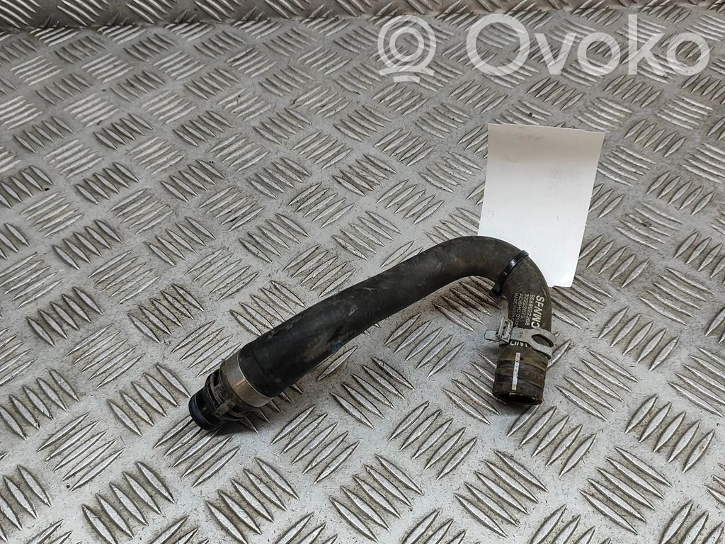 Volvo XC40 Kühlleitung / Kühlschlauch 
