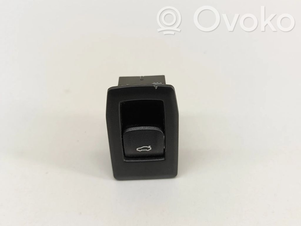 BMW 3 G20 G21 Botón interruptor de maletero abierto 
