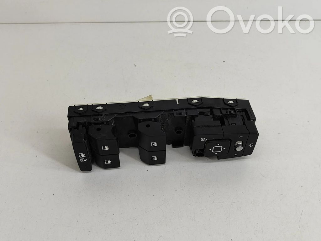 KIA EV6 Electric window control switch 