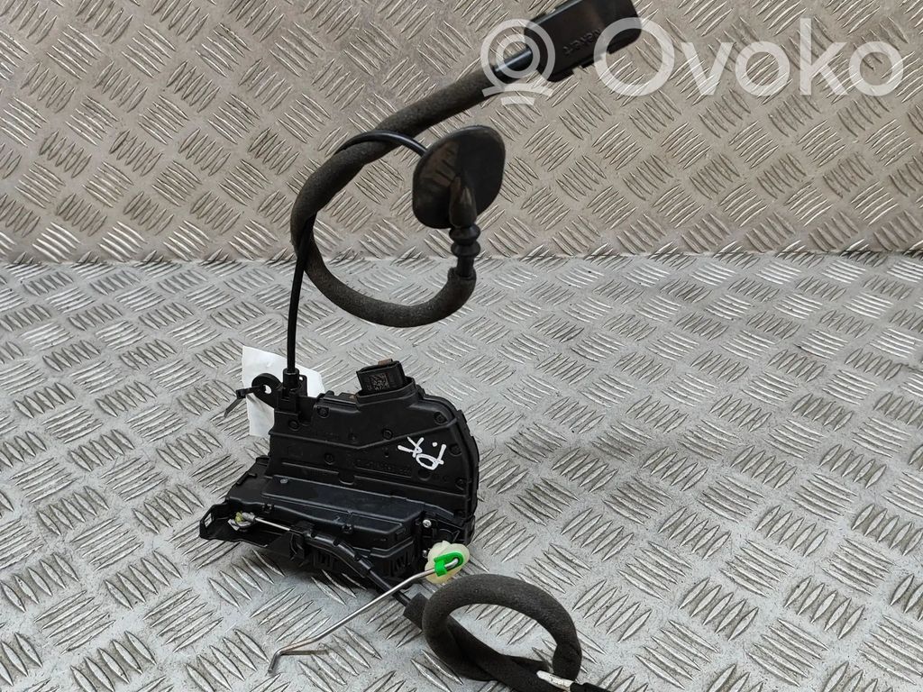 Renault Zoe Coupe door lock (next to the handle) 