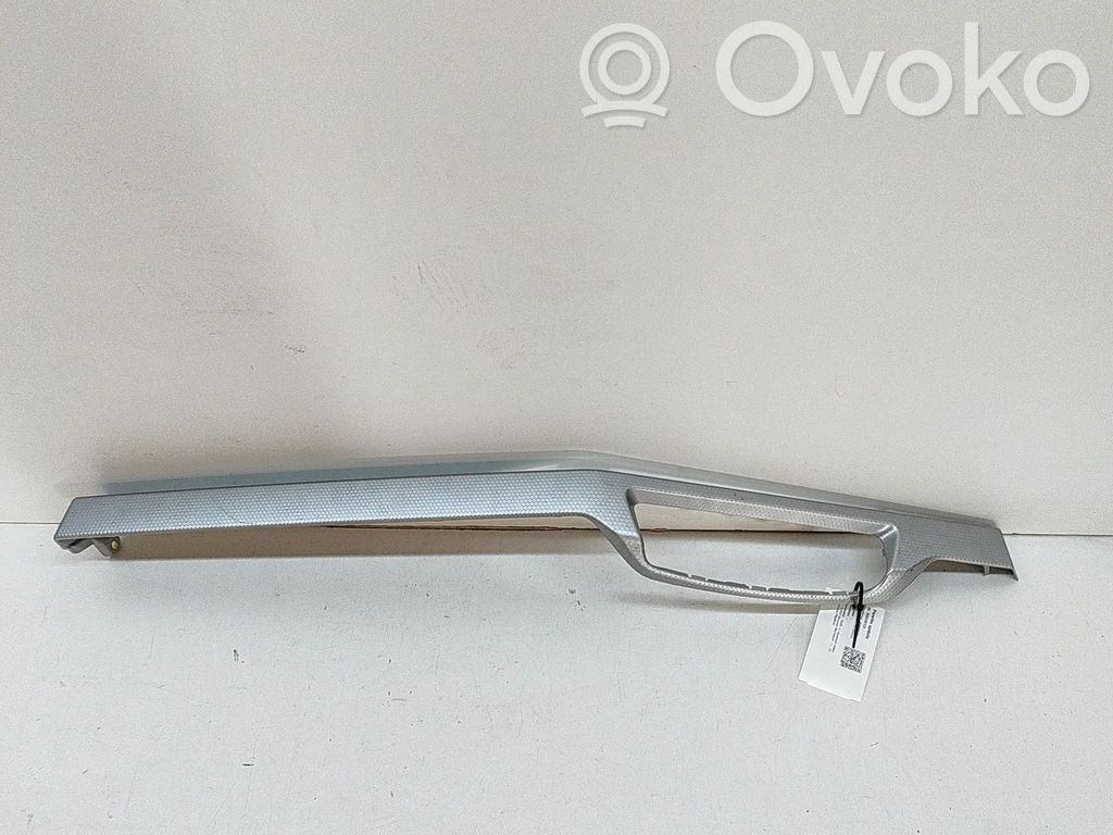 Audi A1 Moldura de la guantera 