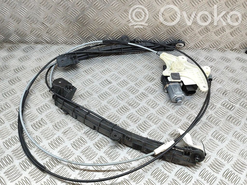 Audi A4 S4 B9 8W Sähkökäyttöinen takaikkunan häikäisysuoja 
