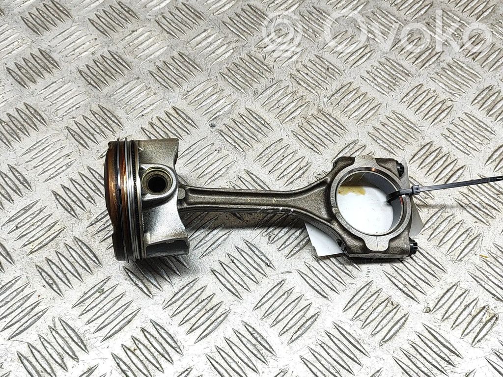 Pistón   1320129835B0,1310124050
