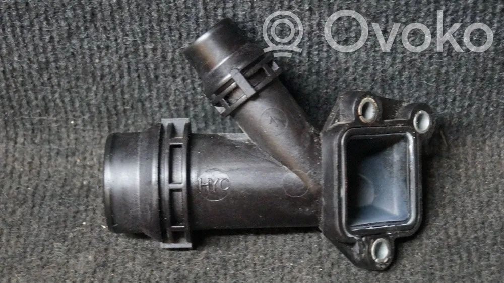 Alte piese compartiment motor   2247744