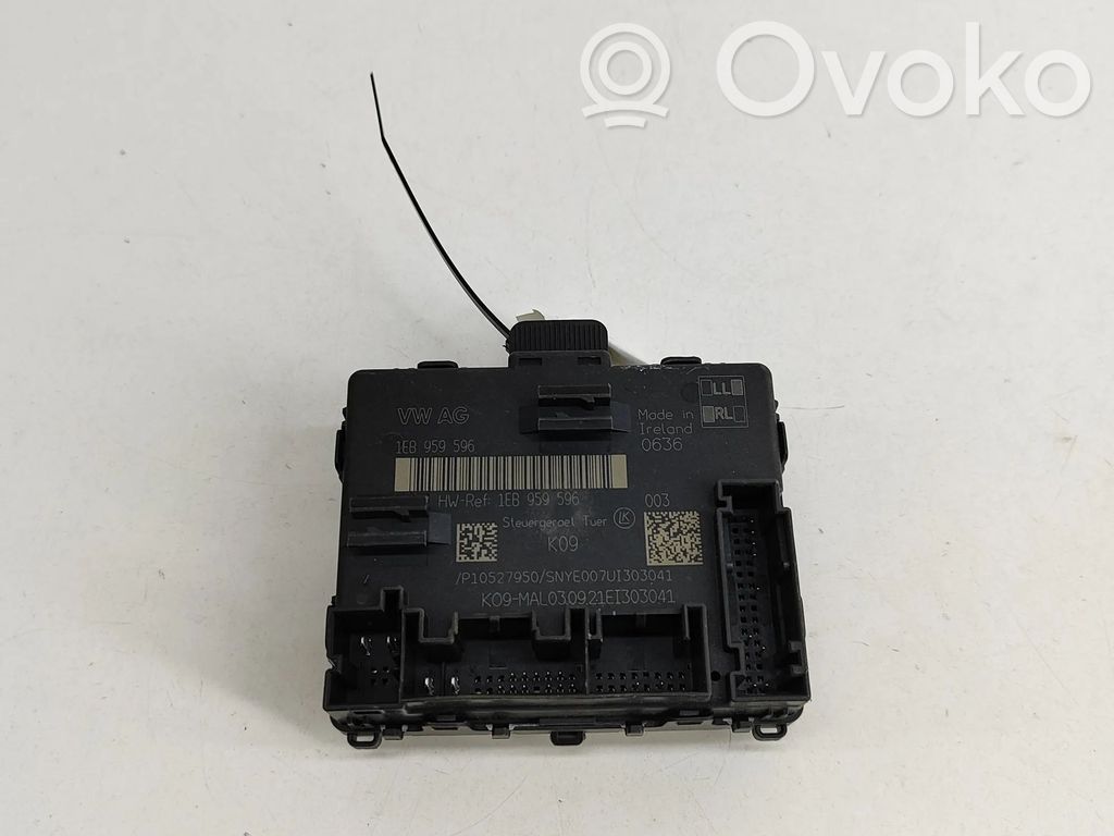 Skoda Enyaq iV Door control unit/module 
