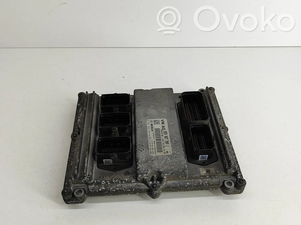 Engine control unit/module   0281032425,059907309J