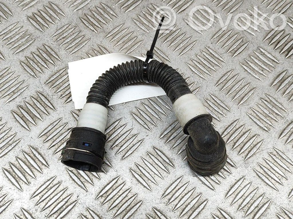 Tesla Model 3 Engine coolant pipe/hose 