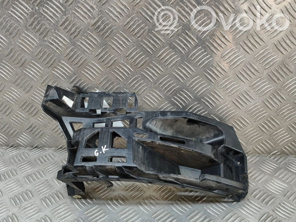 Porsche Macan (95B) Rear bumper mounting bracket 