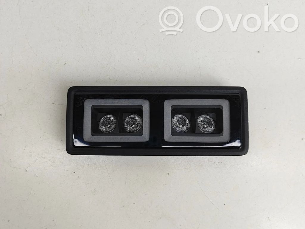 Volkswagen ID.4 Etuistuimen valo