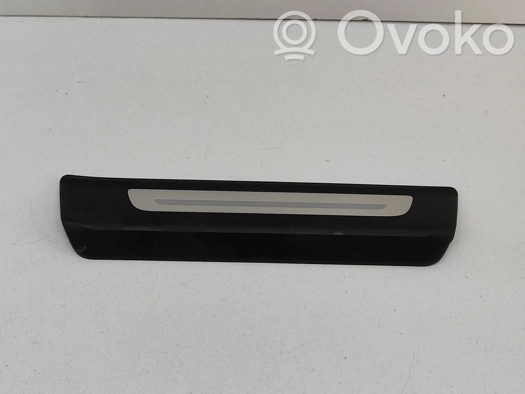 Audi Q7 4M Verkleidung Schweller 
