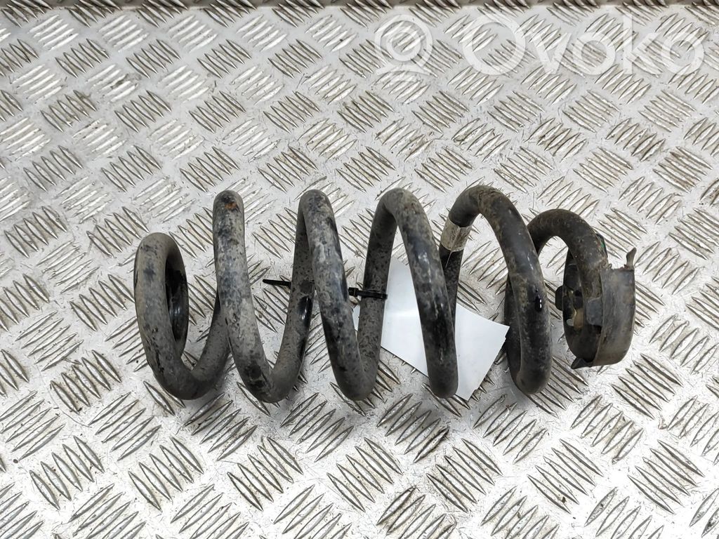 Audi Q4 Sportback e-tron Rear coil spring 
