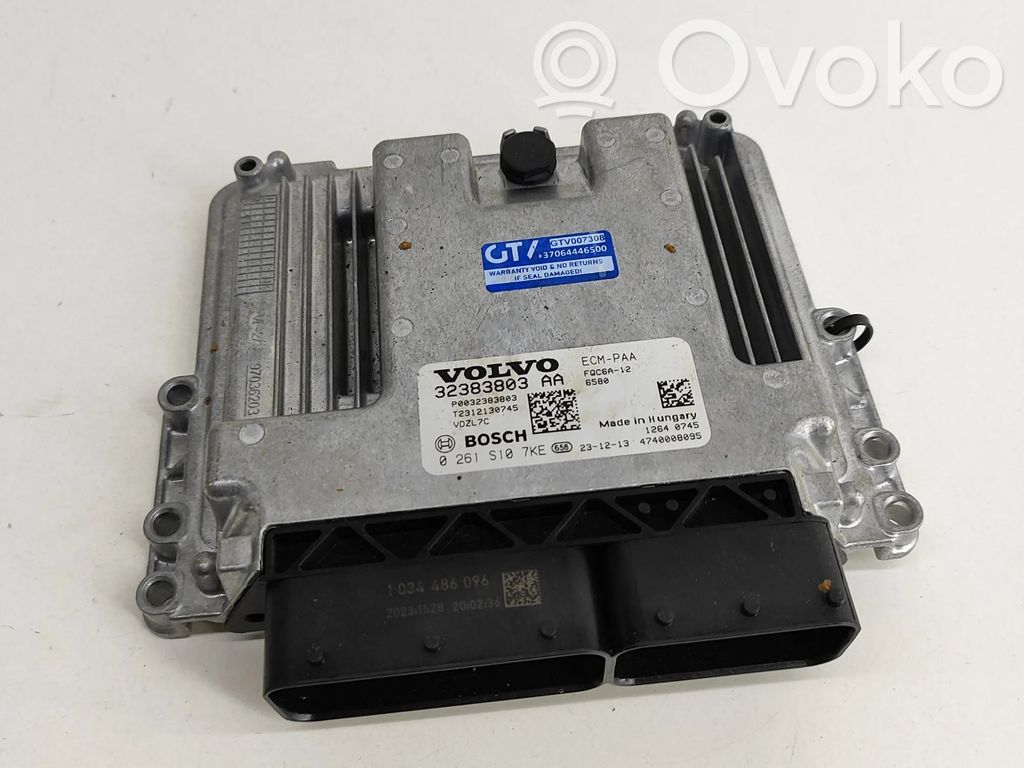 Volvo XC40 Engine control unit/module 