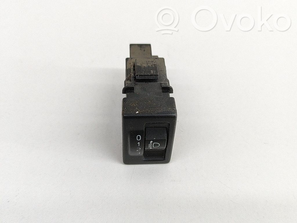 Isuzu D-Max Headlight level height control switch 