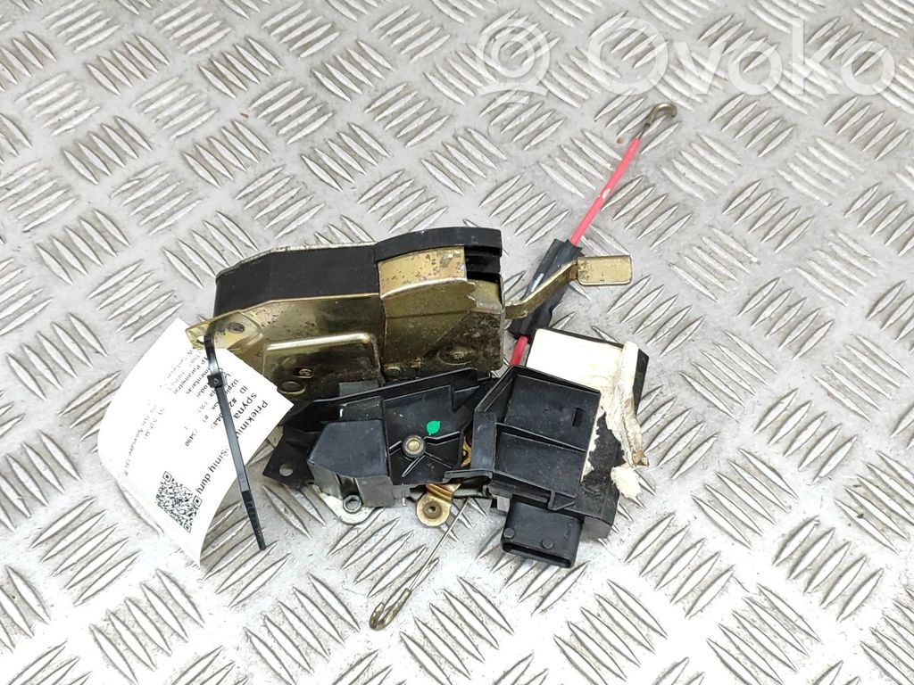 BMW 5 E34 Serratura portiera anteriore 