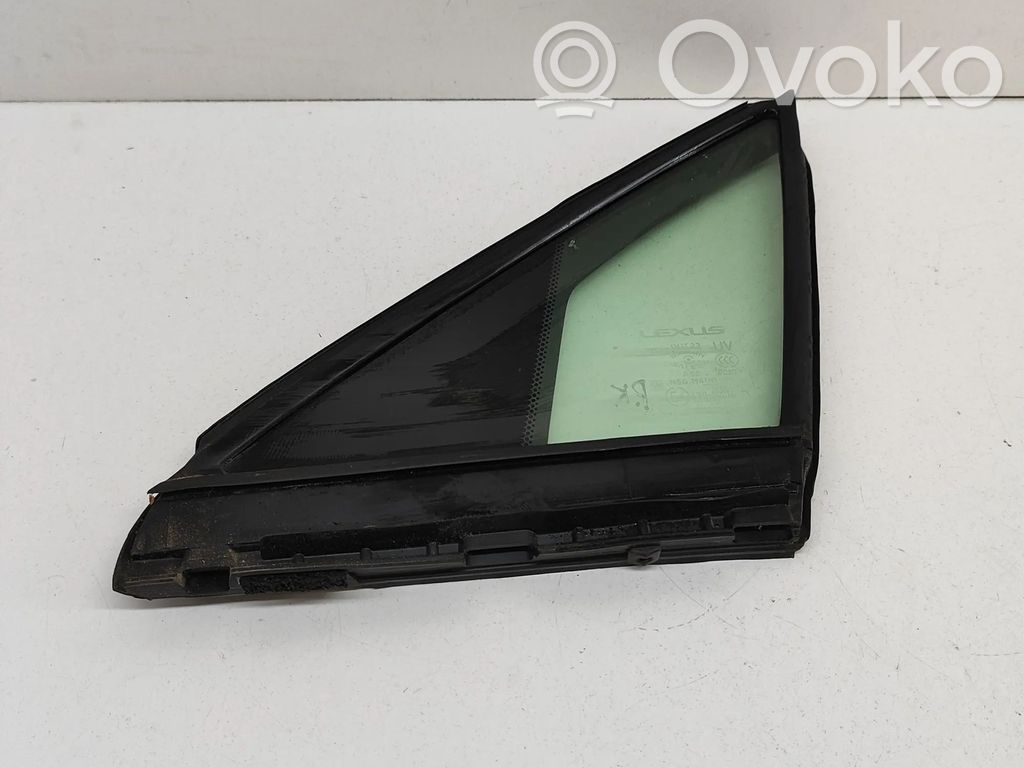 Lexus UX Ventanilla de ventilación de la puerta delantera cuatro puertas 