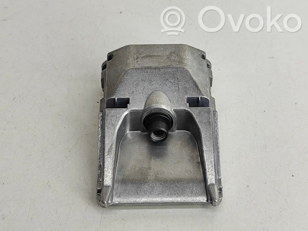 Peugeot 2008 II Windshield/windscreen camera 