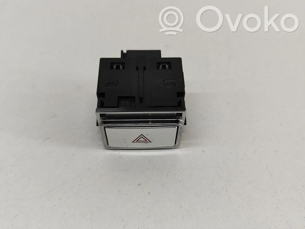 Jaguar I-Pace Hazard light switch 